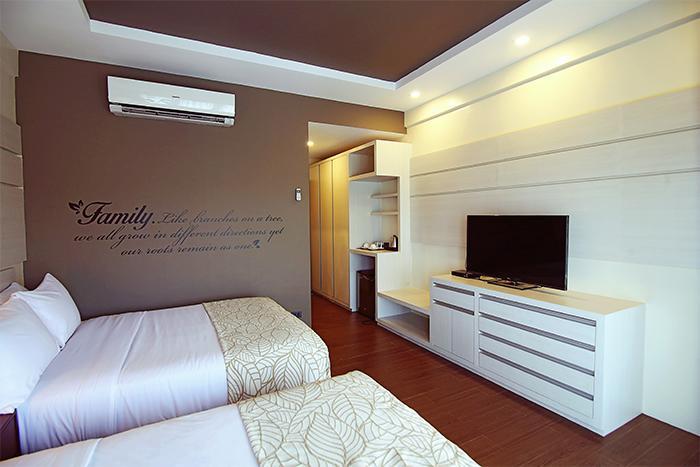 Nayomi Sanctuary Resort Batangas ภายนอก รูปภาพ
